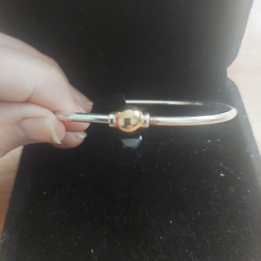 Cape  Cod  Sterling  Silver  Bangle  Bracelet  with 14 k Gold Bead